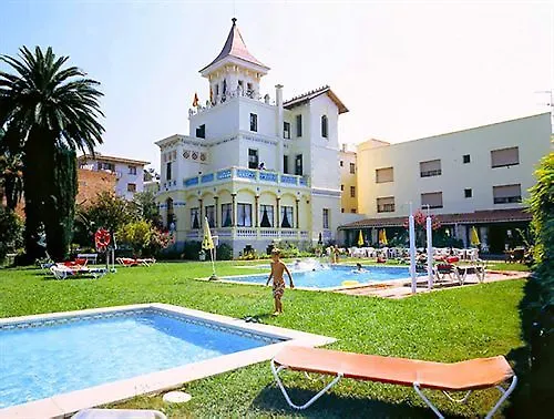 Hotel Hostal Del Sol 산펠리우데기솔스 스페인