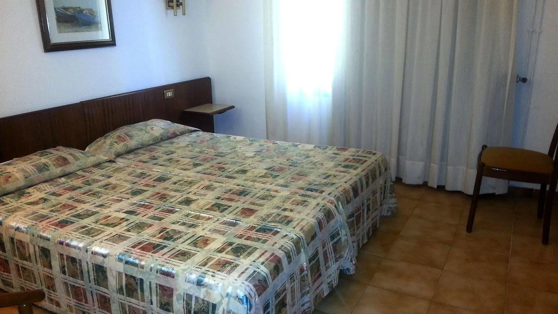 Hotel Hostal Del Sol Sant Feliu de Guixols 3*,